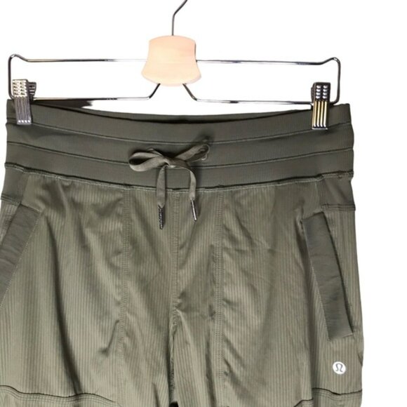 Size 6 Lululemon Studio Pant II *Unlined (Regular) Fatigue Army Green - Picture 6 of 13